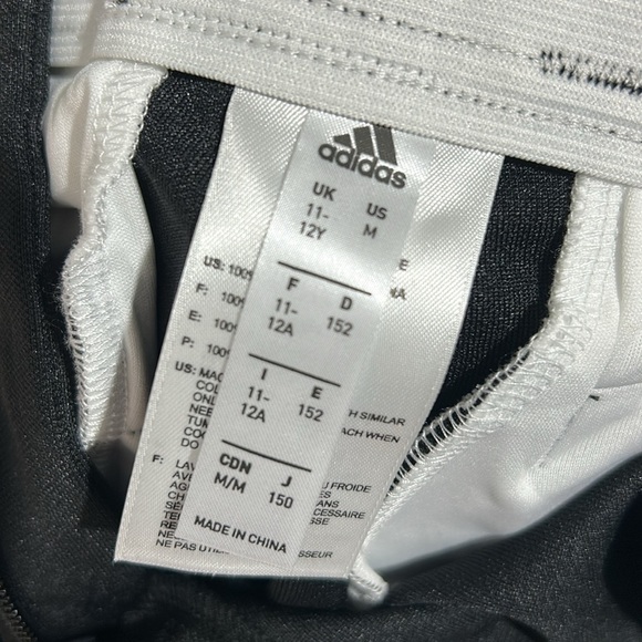 Adidas NWOT Boys Lightweight Relaxed Fit Baseball Pants (Snaps Need Fixed) - Picture 9 of 10